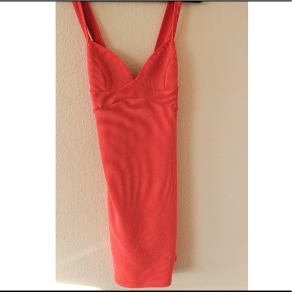 TopShop Red Plunge Rigged Bodycon Dress - Picture 4 of 7